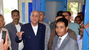 محافظ الأقصر المهندس عبد المطلب عماره أثناء الجولة 