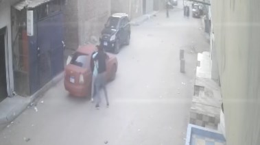 جانب من فيديو اختطاف شاب في السويس