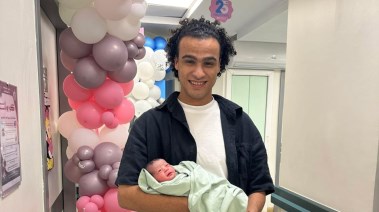 مصطفى حدوتة وابنته قمر