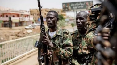 عناصر من الجيش السوداني