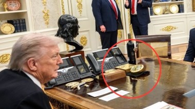 ساعة ترامب الذهبية