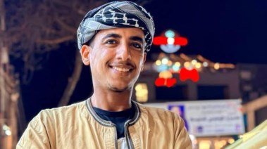 الشاب منقذ المحل 