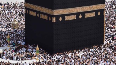 الكعبة المشرفة في موسم العمرة