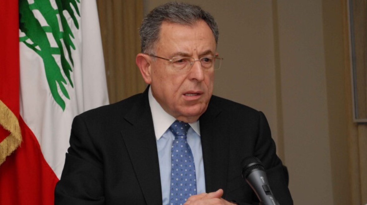 فؤاد السنيورة رئيس الوزراء اللبناني الأسبق