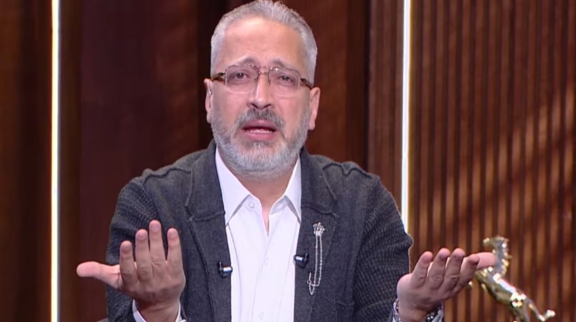 الإعلامي تامر أمين