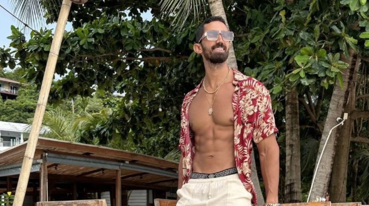 أحمد تيمور زوج مي عز الدين