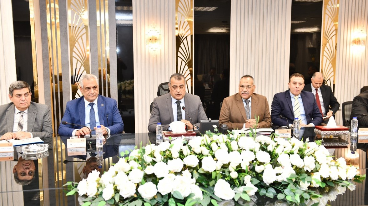 وزير الإنتاج الحربي المهندس محمد صلاح الدين مصطفى مع وزير الإسكان المهندس شريف الشربيني