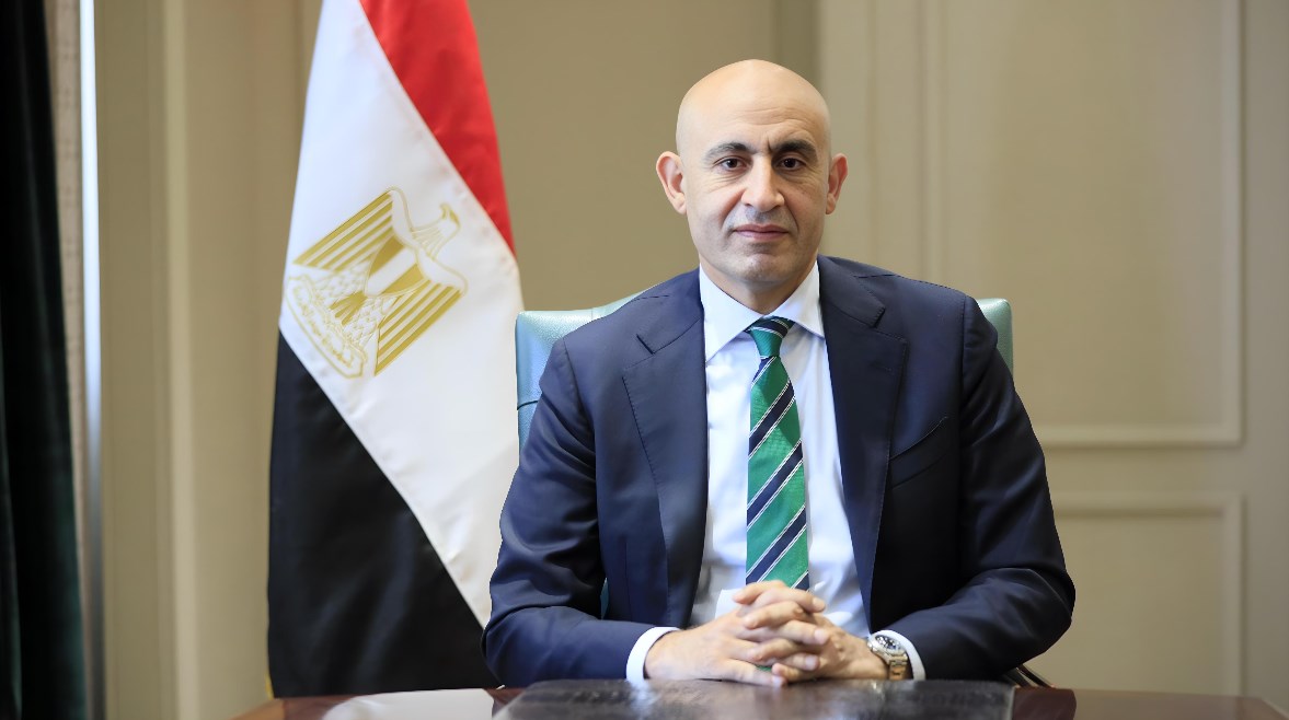 وزير التربية والتعليم والتعليم الفني محمد عبداللطيف