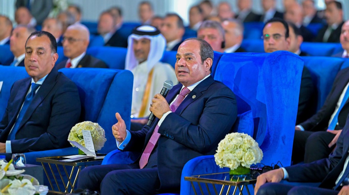 الرئيس السيسي خلال افتتاح عدد من المحطات البحرية بالمنطقة الاقتصادية لقناة السويس