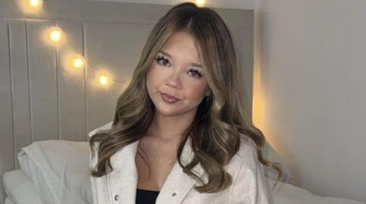 البريطانية هالي جينكينز