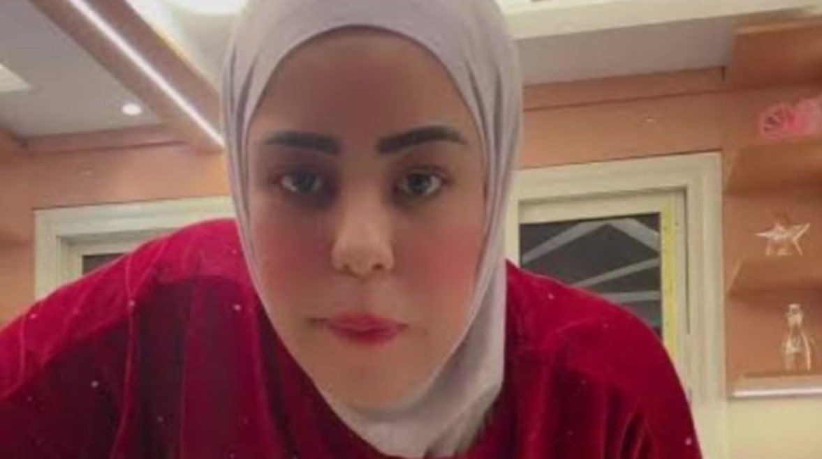  البلوجر "أم مكة" 