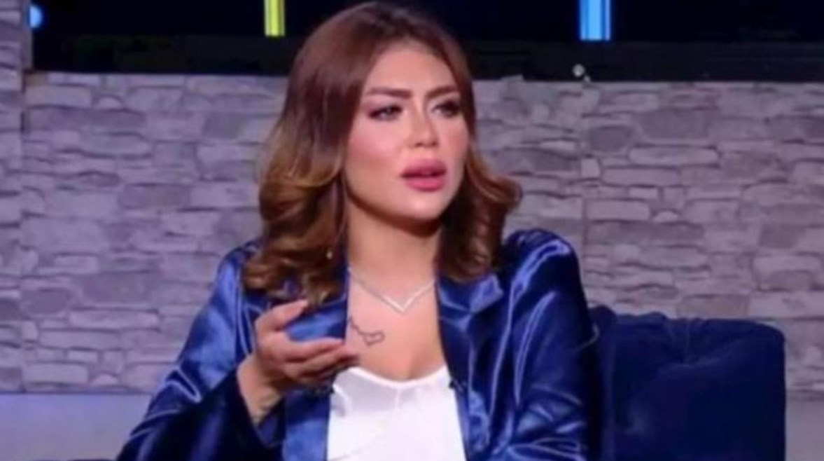  البلوجر هدير عبد الرازق 