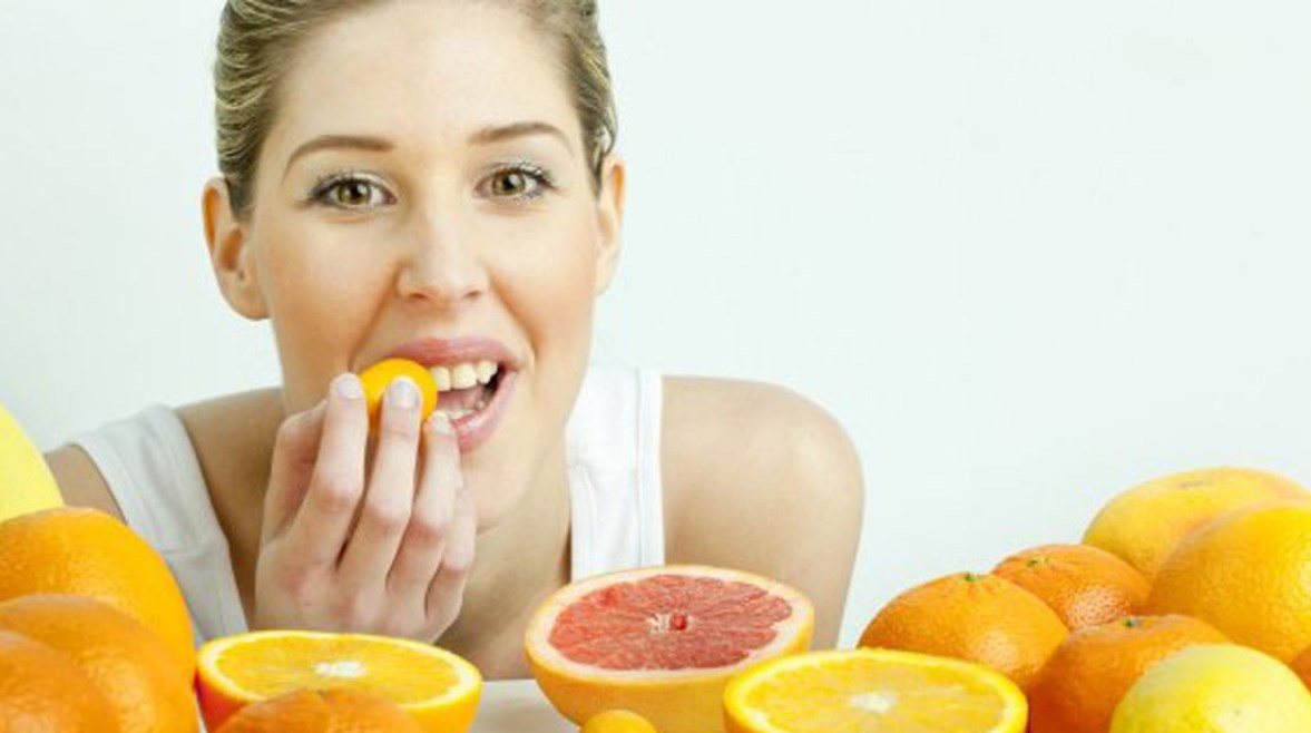 أطعمة تحعل رائحة الجسم طيبة