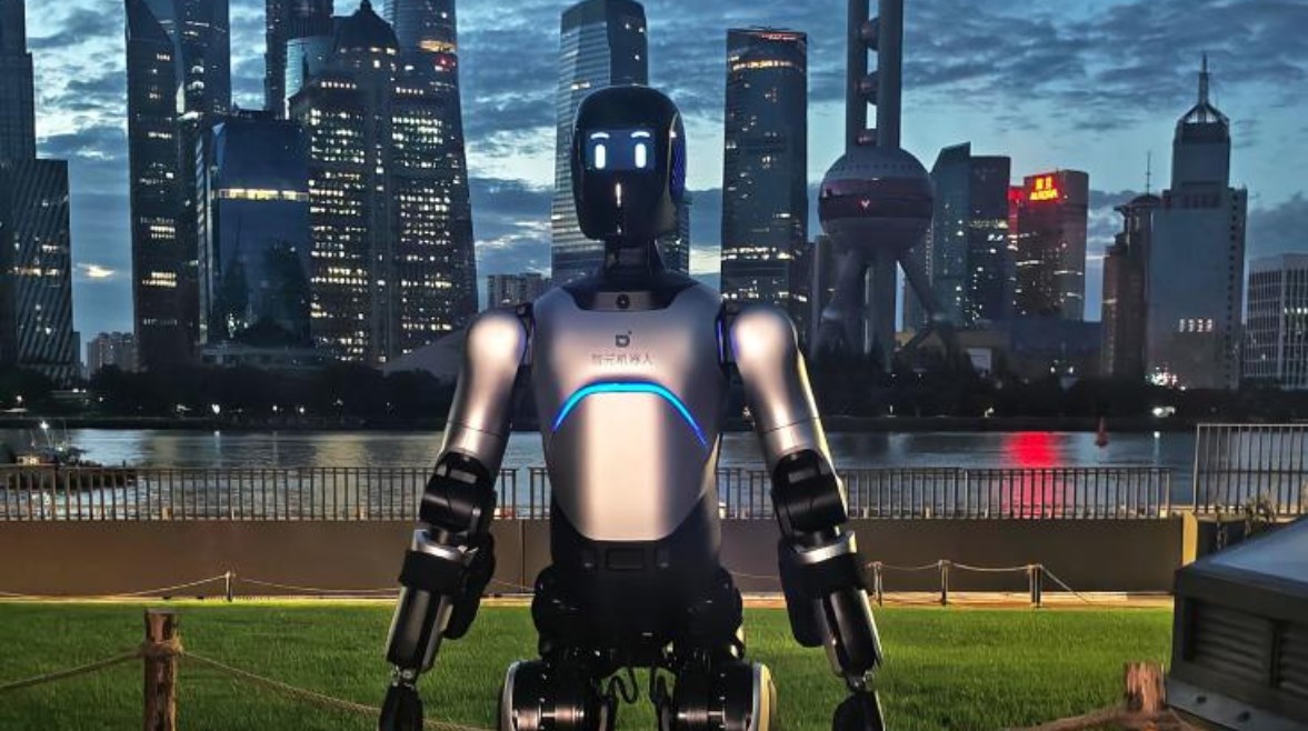 الروبوت الصيني