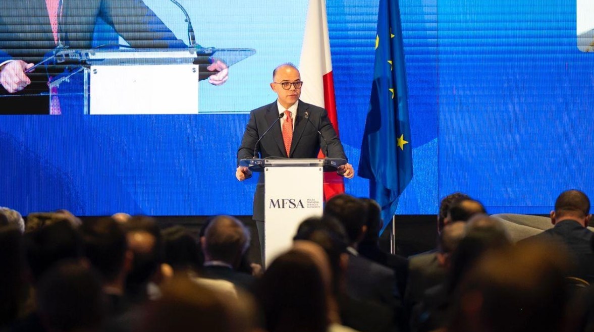 الدكتور محمد فريد