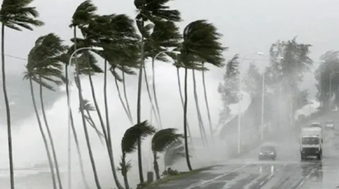 عاصفة رعدية