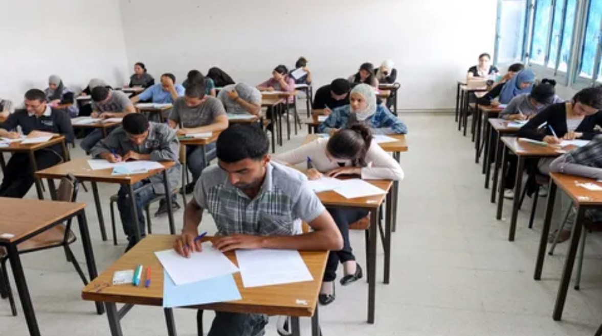 تقديم استمارة الصف الثالث الاعدادي