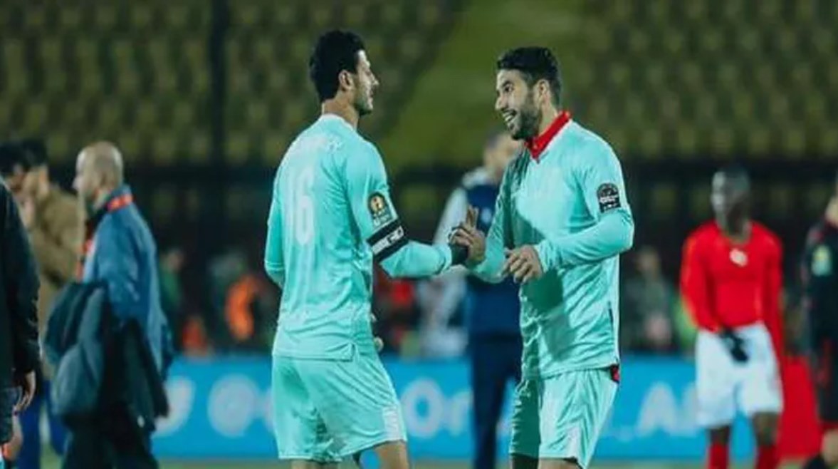 الكابتن محمد الشناوي و الكابتين شريف