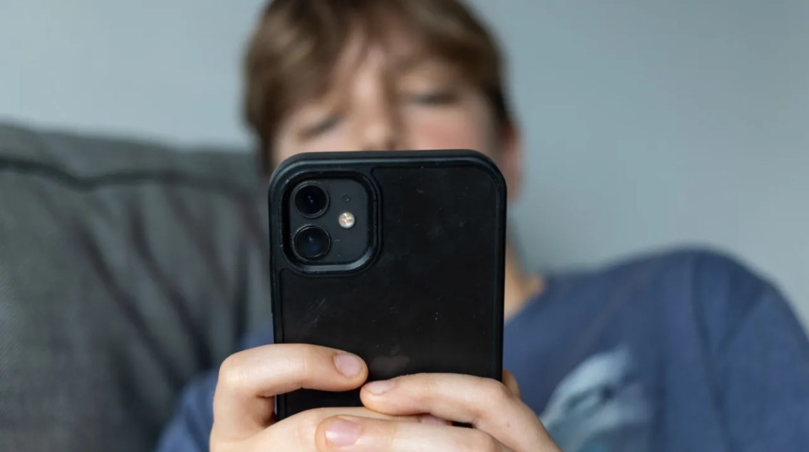 الريلز تصيب الدماغ بالتعفن