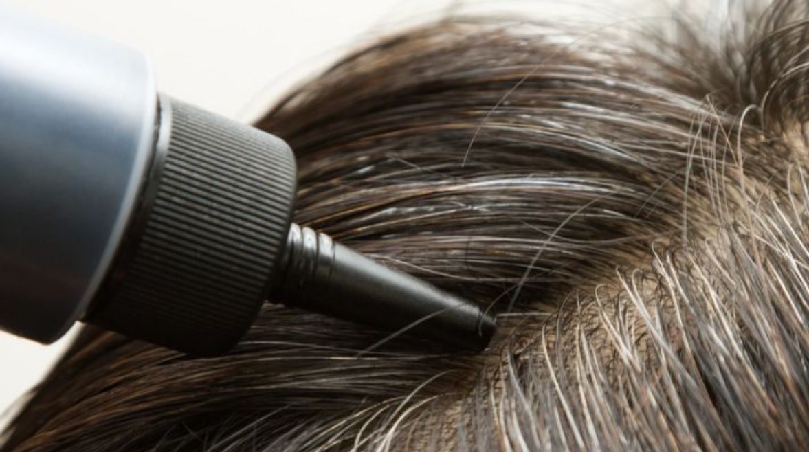 حكم صبغ الشعر عند الرجال 