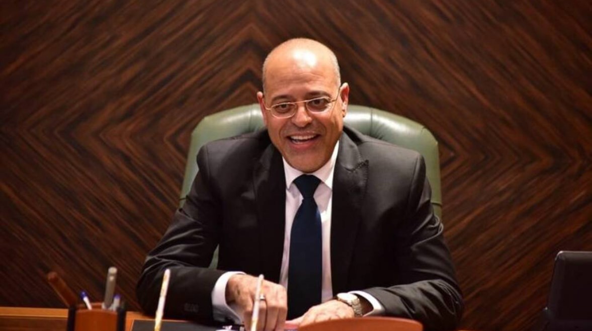  وزير العمل، محمد جبران