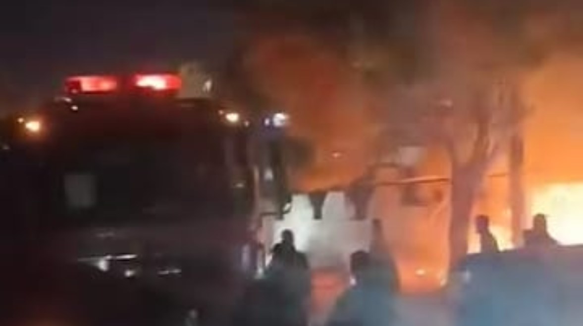 صورة من الحريق 