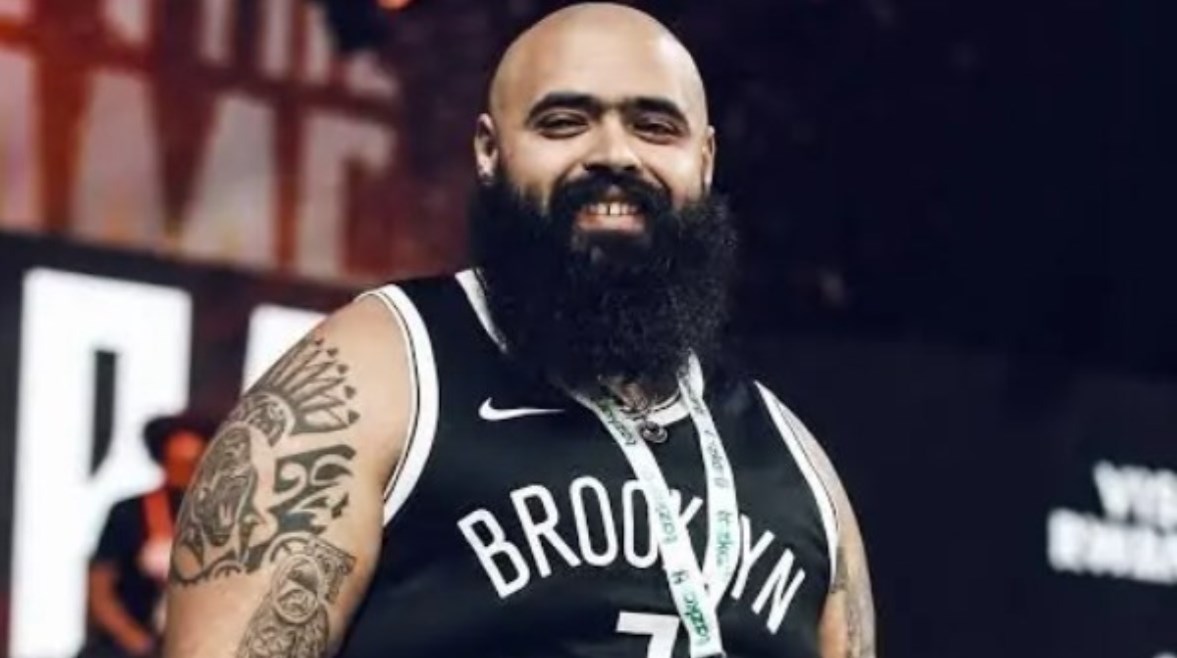 البلوجر محمد عبدالعاطي البلوجر محمد عبدالعاطي