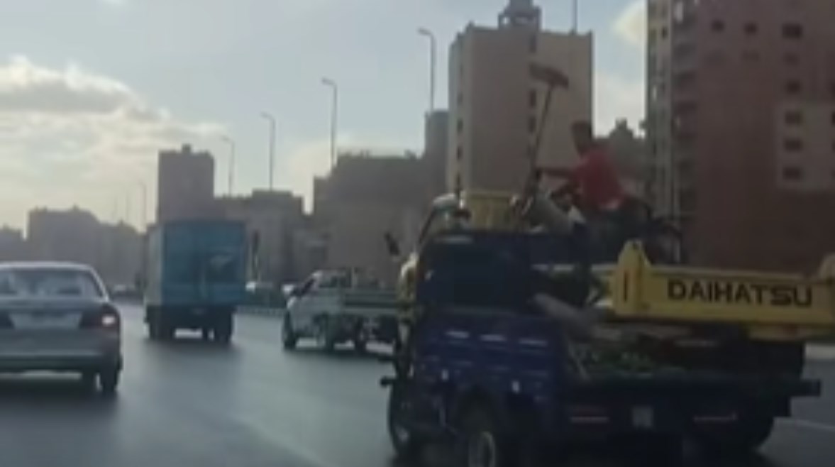 جانب من مطاردة التروسيكل على الدائري 