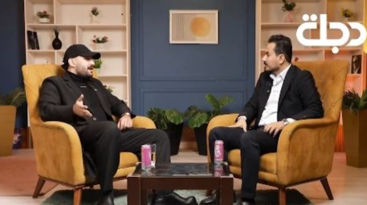 الأعلامي نزار الفارس والمطرب مسلم 