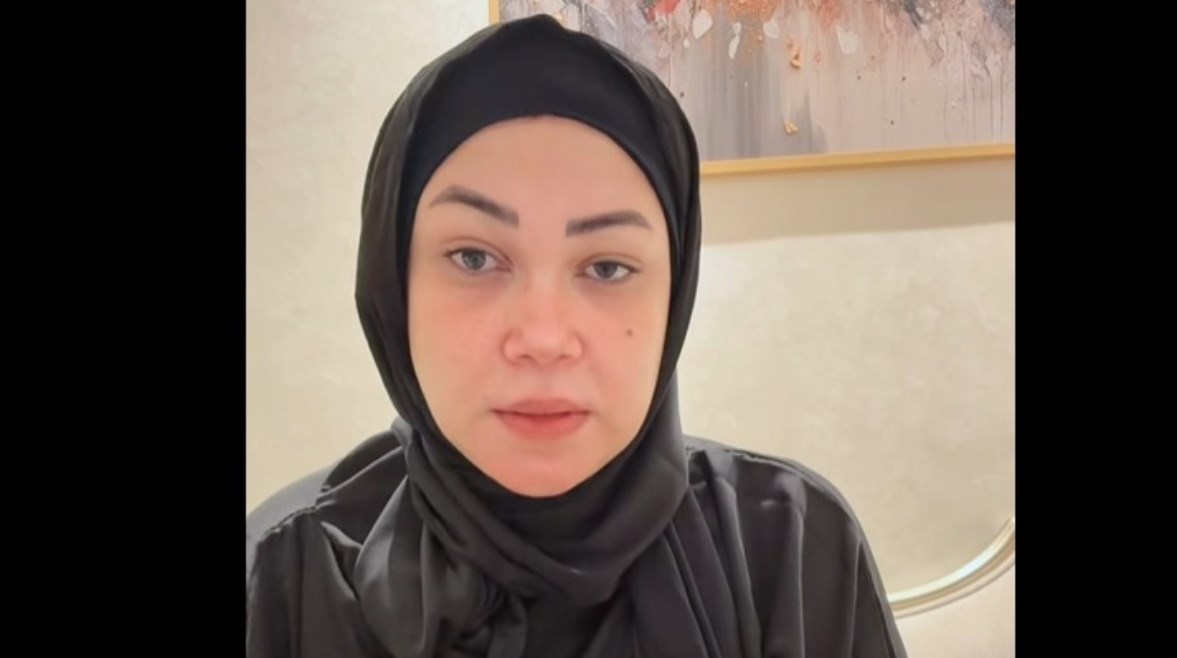 السيدة دينا الجوهري شقيقة المتوفية