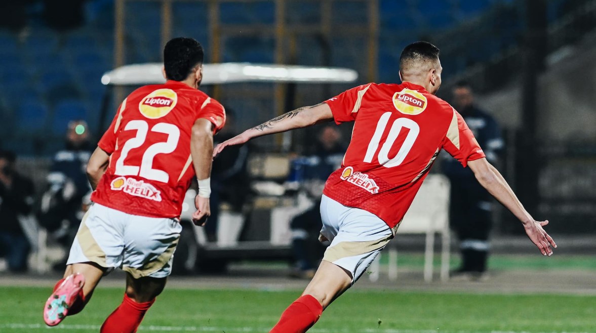 جراديشار لاعب الأهلي