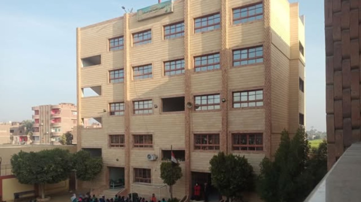 المدرسة التي شهدت الواقعة