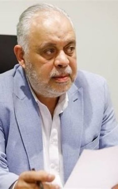 الدكتور أشرف زكي