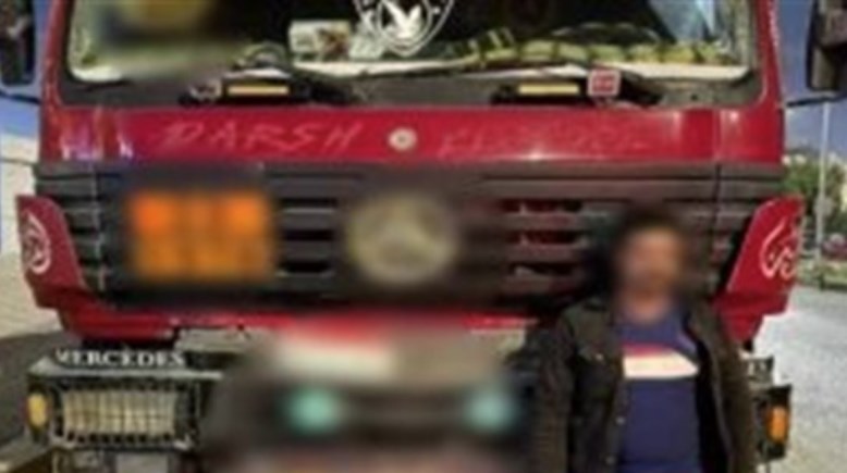 المتهم بعد ضبطه 