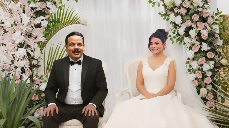 أسماء جلال ومصطفى غريب