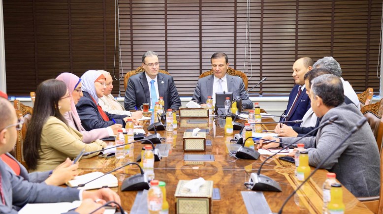 اجتماع وزارة الزراعة والتنظيم والإدارة