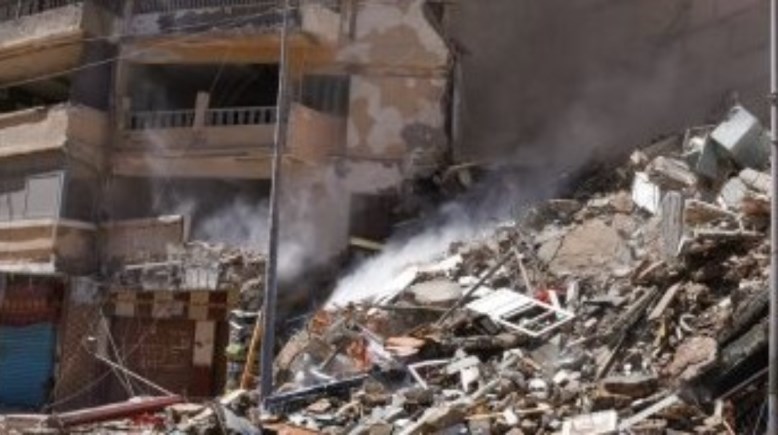 انهيار عقار - أرشيفية 