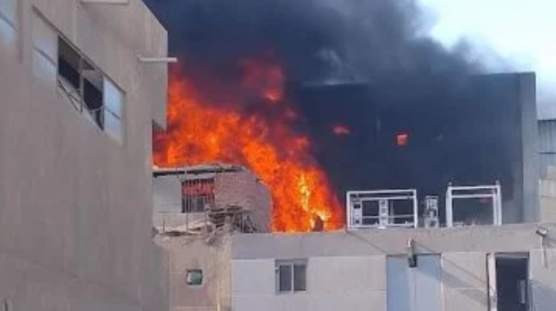 حريق مصنع - أرشيفية 