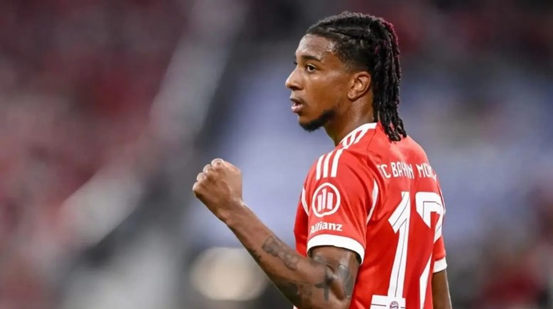 مايكل أوليس