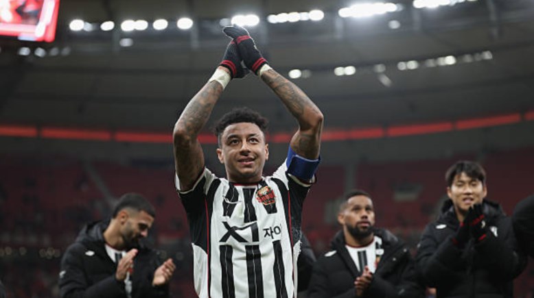 جيسي لينجارد