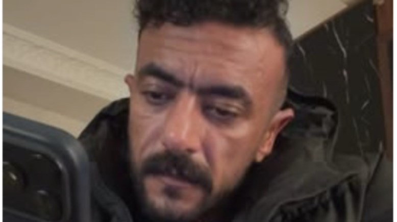 أحمد العوضى في بث مباشر على فيسبوك