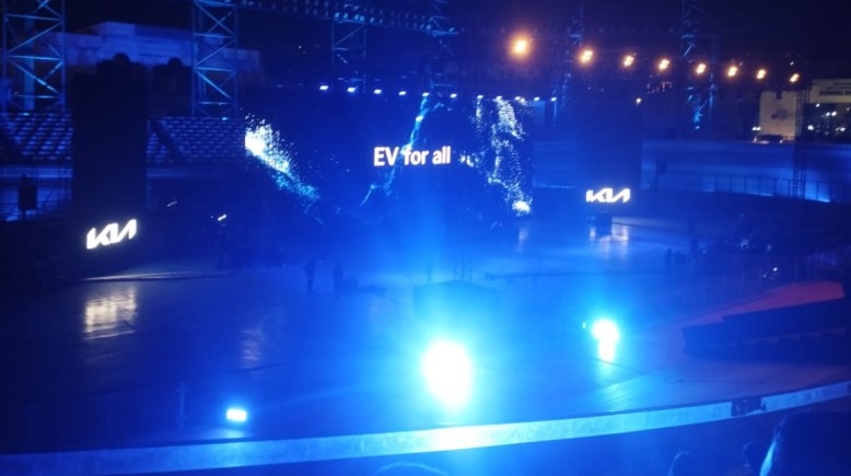 طرح سيارات كيا الكهربائية في مصر 