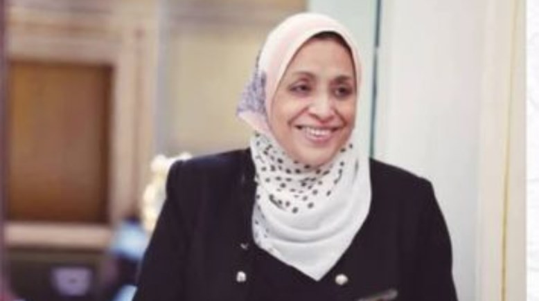  الدكتورة إيمان خضر 