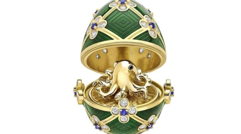 قلادة فابرجيه