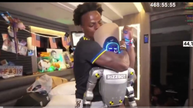 المؤثر أثناء ضرب الروبوت