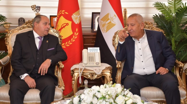 محب حبشي محافظ بورسعيد وكامل أبو علي