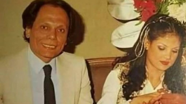 عادل إمام وشقيقته الراحلة إيمان إمام