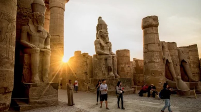 مراجعه تاريخ اولي ثانوي ترم اول 2025-2026