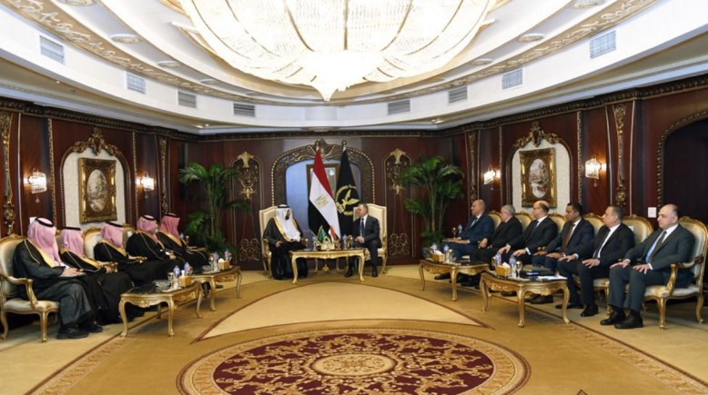 جانب من الزيارة 