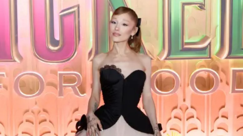 أريانا جراندي 